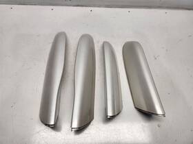 148.gm6e11 Cadillac 2011 Escalade Esv Platinum Luggage Rack End Caps - Full Set White 800j