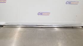 148.gm6e20 Cadillac 20 Escalade Esv Roof Rack Rail Left Driver Silver