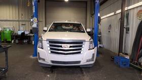 148.gm6j15 Cadillac Escalaesv 2015 Luggage Rack 1047202