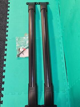 A135us4b262 Cadillac 2015-20 Escalade Roof Racks Not Used