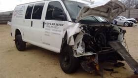 148.gm8u09 Chevrolet Truck Express25 2009 Luggage Rack 742489