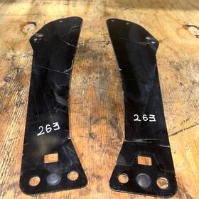 84905520 Corvette 2021 C8 Floor Panel Pair Cross Bar Extension Oem