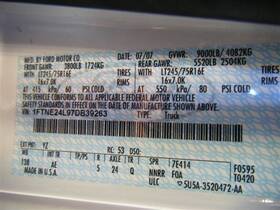 148.fd8x07 Ford Truck E250 2007 Luggage Rack 7834