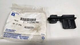 12546709 General Motors Genuine Gm Roof Rack Rail Luggage Carrier Adjuster Knob 1995-05 Blazer