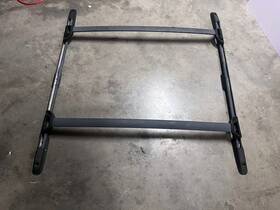 15224022 General Motors 01 - 06 Chevrolet Avalanche Luggage Rack Roof Rails And Cross Bars Oem Black