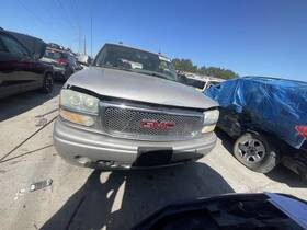 148.gm9j05 Gmc Truck Yukonxl15 2005 Luggage Rack 1166348