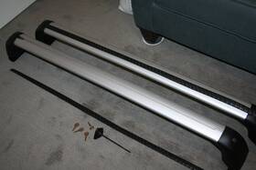 Sajwa6gl9fmk14059 Jaguar E-pace Roof Cross Bars Rack J9c2673 New Open Box