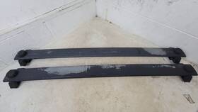 0217061 Jeep 2006-2010 Commander Oem Black Roof Luggage Rack Cross Bar Set 0217061 Jeep 2006-2010 Commander Oem Black Roof Luggage Rack Cross Bar Set