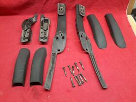 17449 Jeep 1999 - 2004 Grand Cherokee Limited Roof Ski Rack Bar Brackets And Hardware