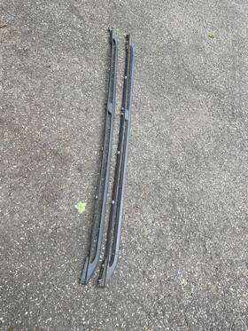 Mercedes 1244401549 Roof Rail W124 E320 Wagon 300te 300td 87-95 Set Of 2