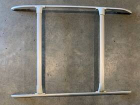 06018x Nissan -06018x 2013-2020 Pathfinder Lh Rh Rails With Crossbars Roof Rack System Silver Oem