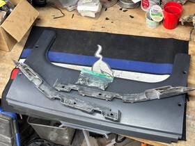 73163-zs50a Nissan Xterra Roof Rack Trim Board Oem With Brackets 2005-2009
