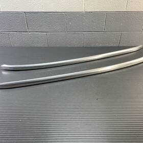 95b860043b Porsche 2015-2025 Macan 95b Left And Right Roof Luggage Rail Set Of 2 Oem Note