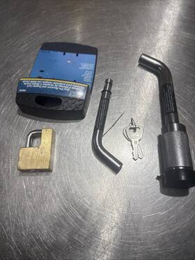7006100 Reese Towpower Chrome Receiver Pin And Coupler Tongue Combo Lock W 2 Keys