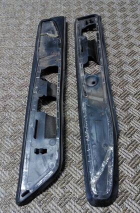 C15050011 Subaru 18-23 Crosstrek Left Driver Side Upper Roof Rail Rack Oem Mount Seal 2pc