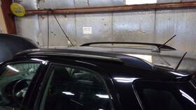 148.sz1g11 Suzuki 2011 11 Sx4 Set Of 2 Luggage Rack Roof Rails 108378