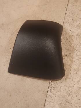 1518250-00-b Tesla Model Y Rear Right Side Roof Rack Cover Cap Part Oem 1518250-00-b Tesla Model Y Rear Right Side Roof Rack Cover Cap Part Oem