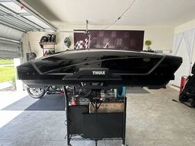 629706 Thule Motion Xt L Rooftop Cargo Carrier Gloss Black -