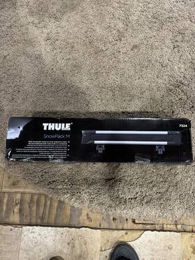 732401 Thule Snowpack Pair Ski Holder Silver