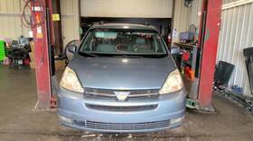 148.to1404 Toyota Sienna 2004 Luggage Rack 911720