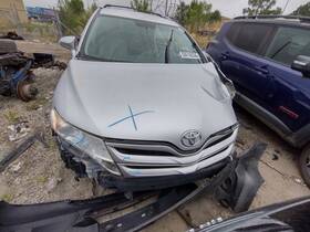 148.to1p14 Toyota Venza 2014 Luggage Rack 1176789