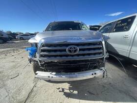 148.to1s14 Toyota Sequoia 2014 Luggage Rack 1124639