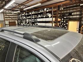 148.to1s15 Toyota Sequoia 2015 Luggage Rack 104537692