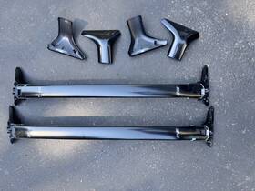 Pt278-30250 Toyota 2025-2026 Crown Signia Roof Rack Cross Bars Set Genuine