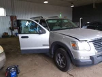 Explorer 2006 Luggage Rack 2084954. Fixed Price $213.75.