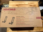 Yakima Bowdown 04042 Folding Kayak Roof Rack Complete W/ Box Open No Key. Fixed Price $129.99.