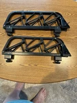 Thule 1050/33 Ski Roof Rack With Locks ,key. Fixed Price $21.00.