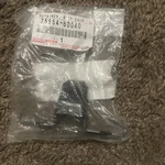 75564-60040 Genuine Toyota Oem Retainer, Roof Drip 2008 2021 Land Cruiser. Fixed Price $6.00.