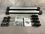 Thule Snowpack Ski / Snowboard Cartop Carrier - 29.5 732601. Fixed Price $105.00.
