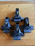 Thule 400XT Aero Foot Roof Rack System. Fixed Price $62.00.