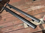Thule Wingbar Evo 118 47 Roof Rails Rack With 460R Rapid Podium Feet. Fixed Price $199.99.
