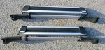 Thule Flat Top Ski/ Snowboard Roof Rack Set 91725U. Fixed Price $98.97.