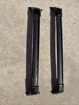 Gmc Acadia Roof Rack Cross Rails Package In Black 84456361. Fixed Price $85.00.